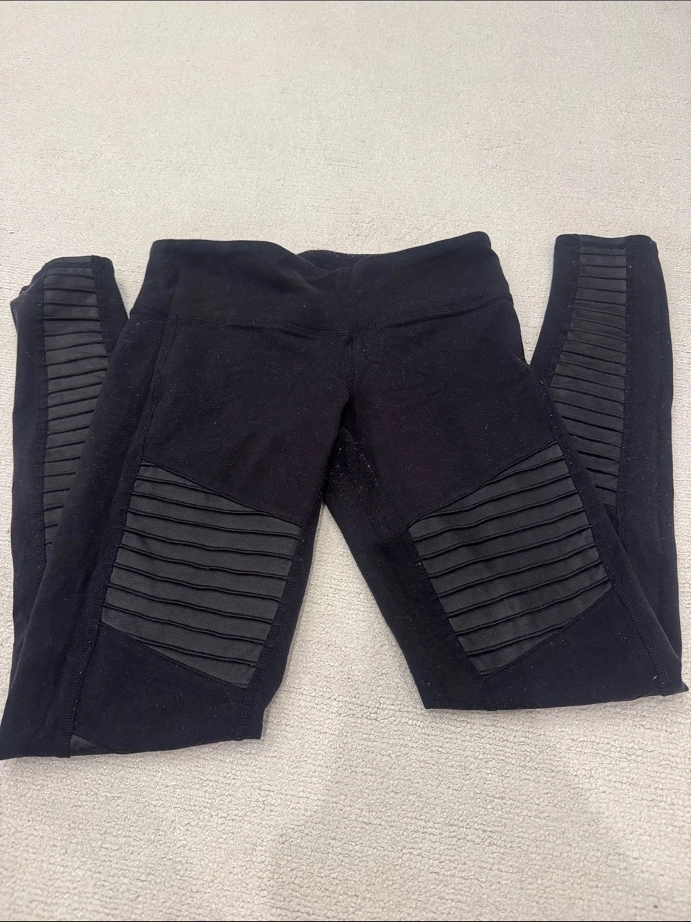 ALO moto leggings